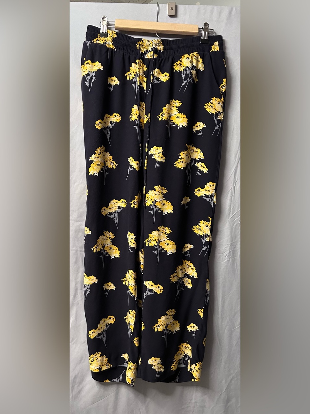 LOFT Navy  with Yellow Floral Print pants